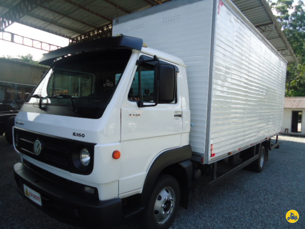 CAMINHAO VOLKSWAGEN VW 8160 Baú Furgão 3/4 4x2 Via Oeste Caminhões BLUMENAU SANTA CATARINA SC